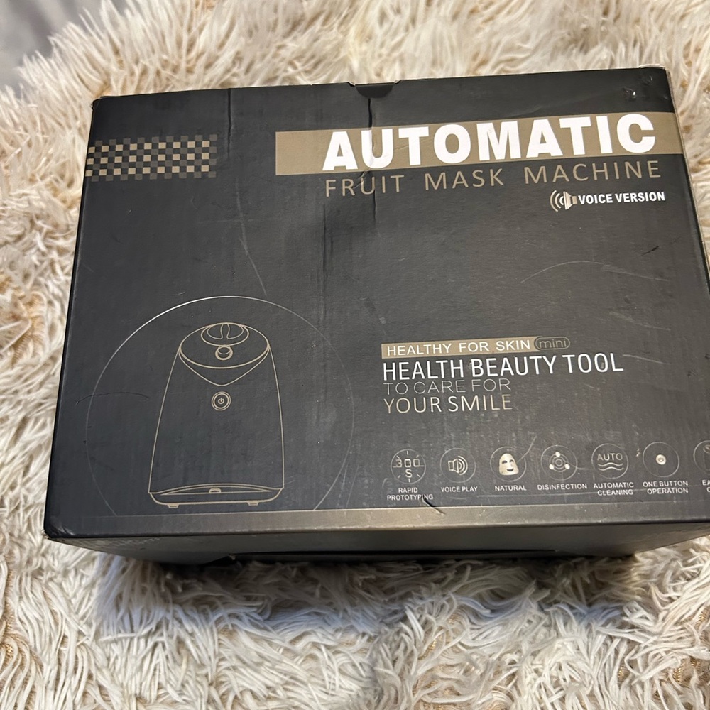 Face Mask Machine - Picture 2 of 8